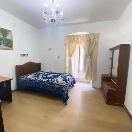 Hostal Atlantis Quito Ngoại thất bức ảnh