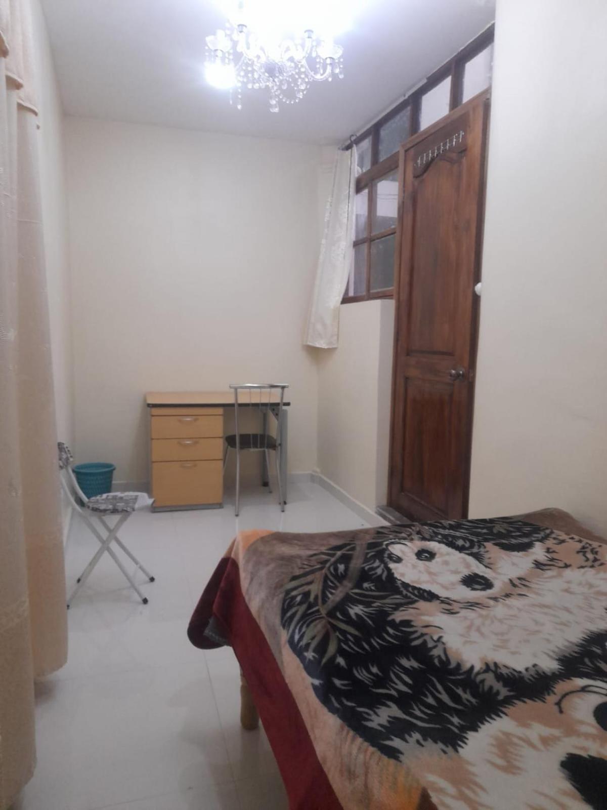 Hostal Atlantis Quito Ngoại thất bức ảnh